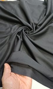 پارچه مقنعه مشکی بروجرد